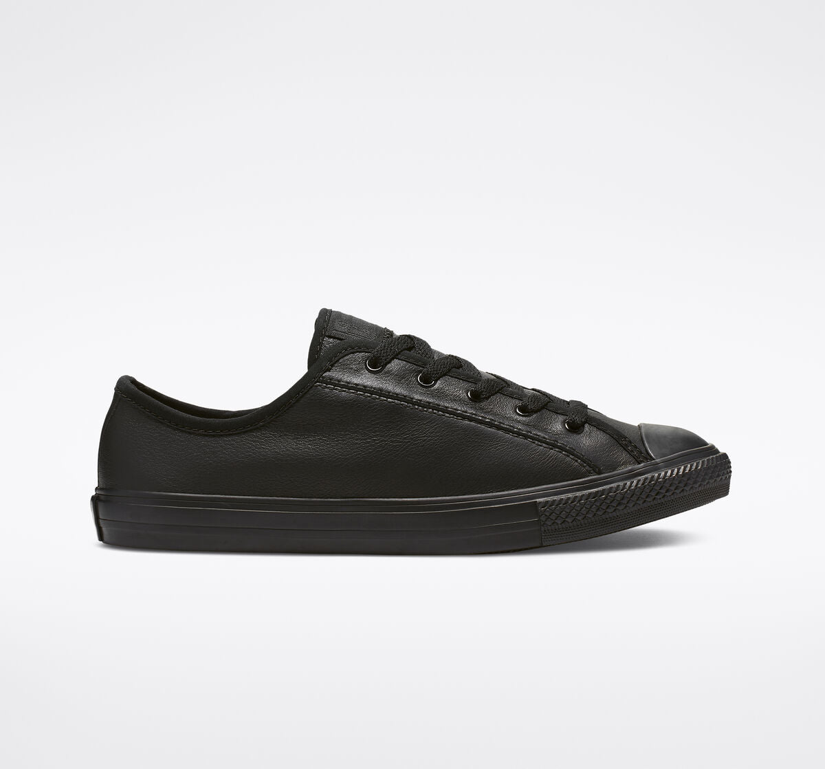 Chuck Taylor All Star Dainty Leather Low Top